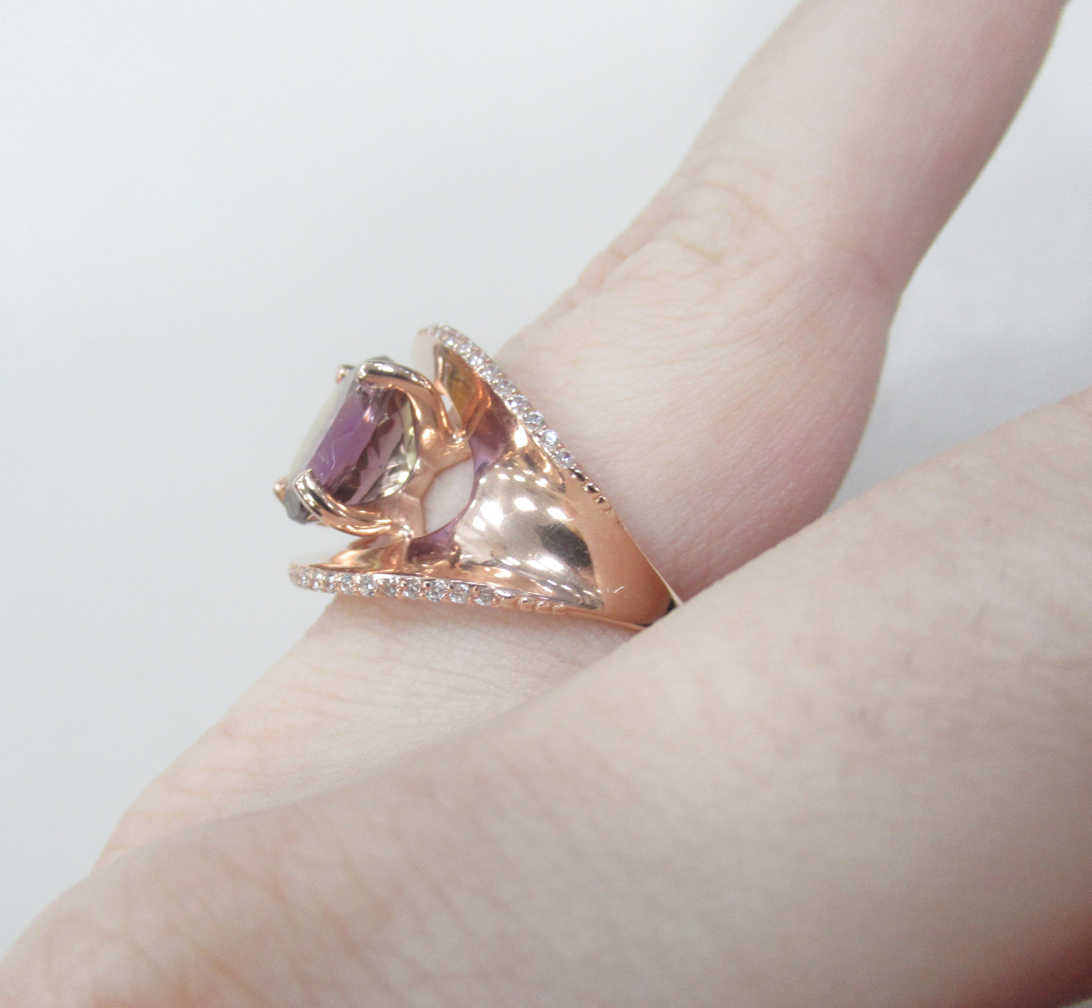 Серебряное кольцо с аметрином